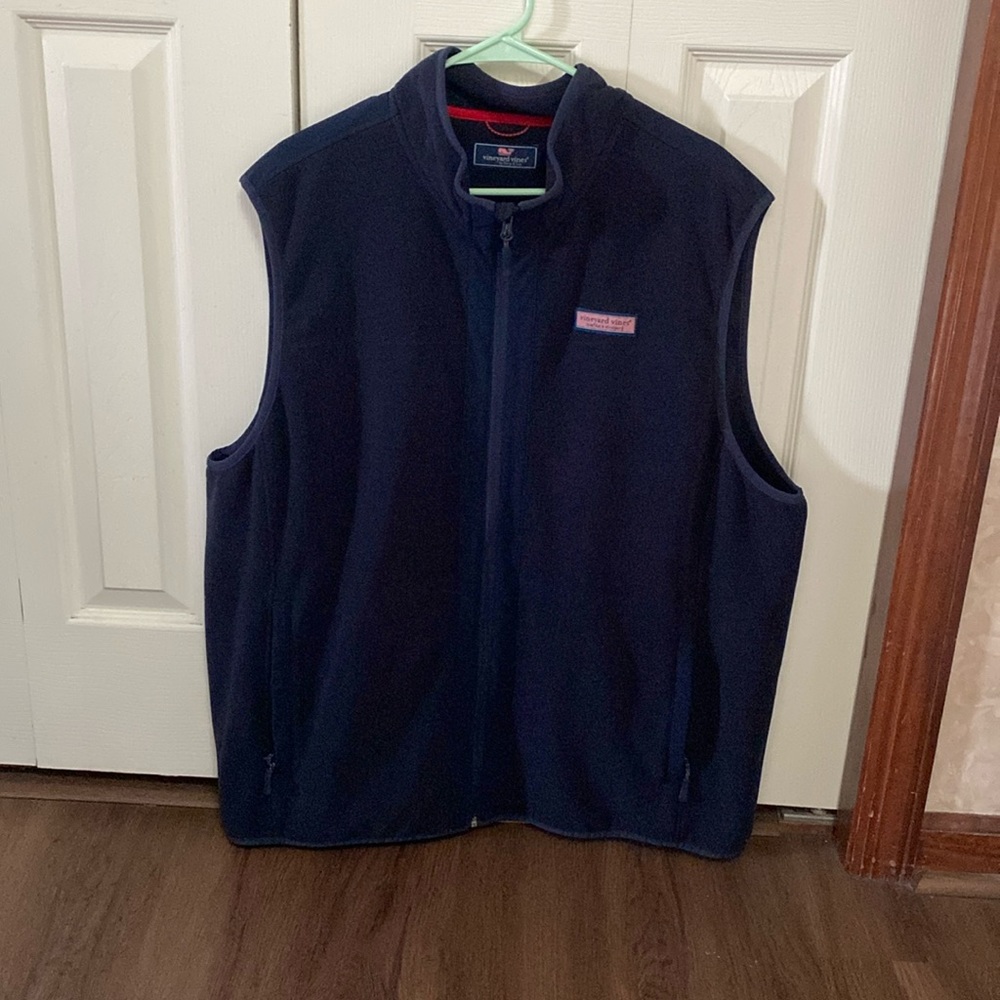 XXL Vineyard Vines navy vest